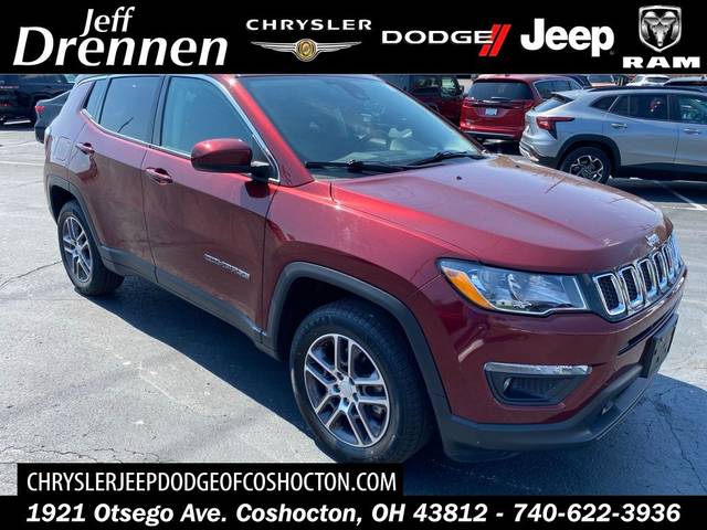 2020 Jeep Compass Latitude w/Sun/Safety Pkg 4WD photo