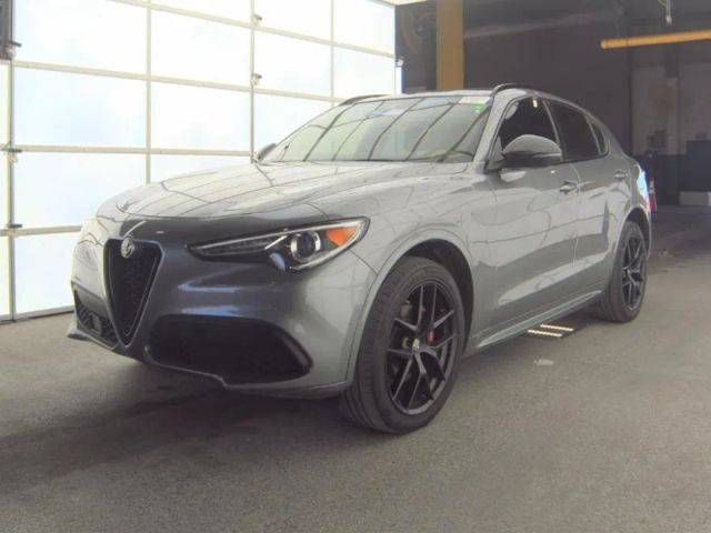2020 Alfa Romeo Stelvio Sport RWD photo