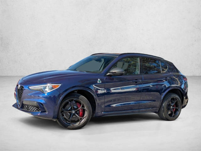 2020 Alfa Romeo Stelvio Quadrifoglio AWD photo