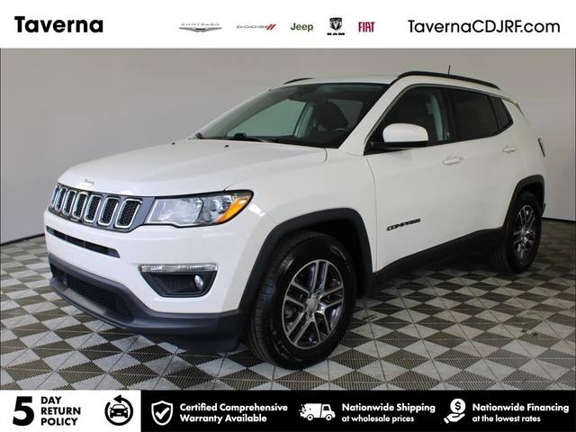 2020 Jeep Compass Latitude w/Sun/Safety Pkg FWD photo