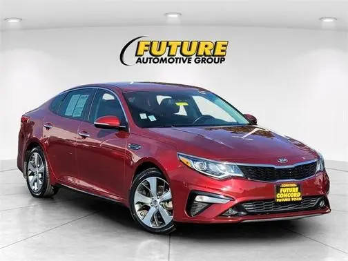2020 Kia Optima S FWD photo