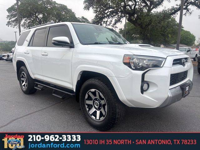 2020 Toyota 4Runner TRD Off Road Premium 4WD photo