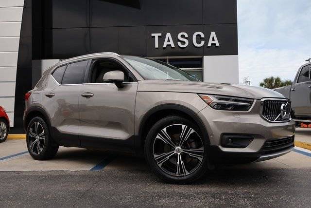 2020 Volvo XC40 Inscription AWD photo