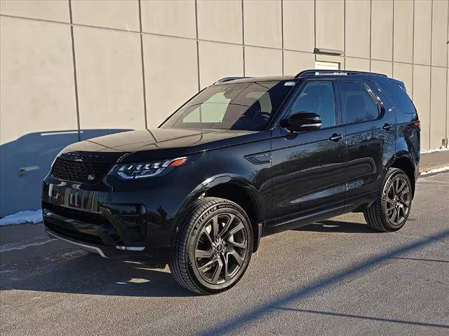 2020 Land Rover Discovery Landmark Edition 4WD photo
