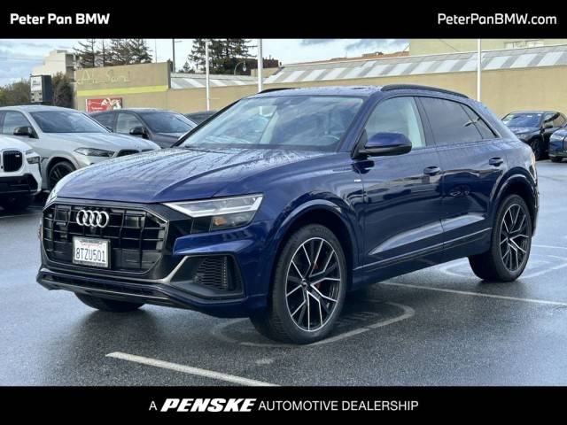 2020 Audi Q8 Premium Plus AWD photo
