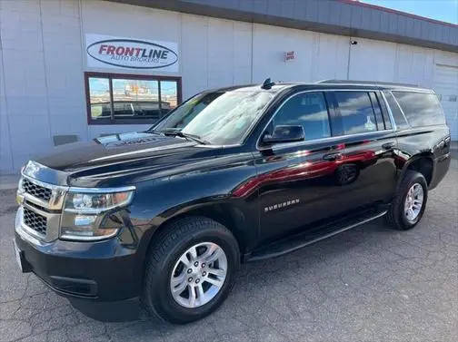 2019 Chevrolet Suburban LT 4WD photo