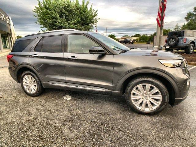 2020 Ford Explorer Limited 4WD photo