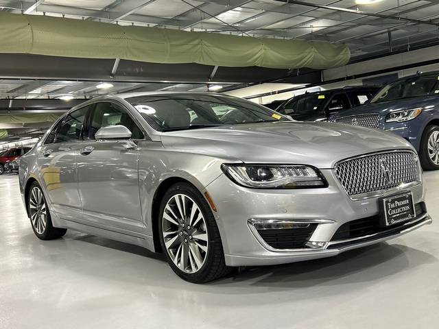 2020 Lincoln MKZ Reserve AWD photo