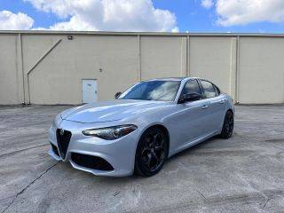 2020 Alfa Romeo Giulia Ti Sport RWD photo