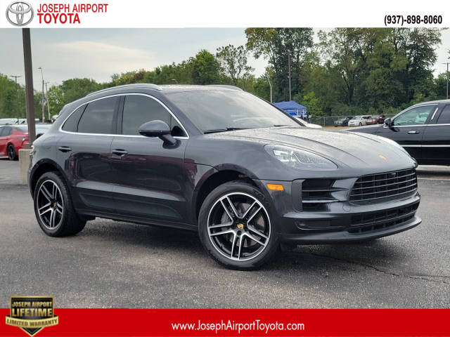 2020 Porsche Macan S AWD photo