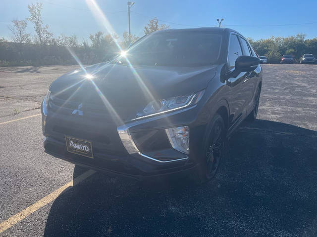 2020 Mitsubishi Eclipse Cross LE FWD photo