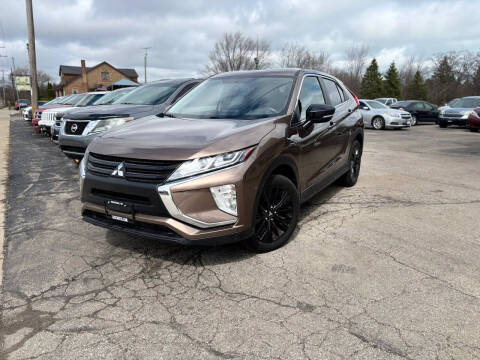2020 Mitsubishi Eclipse Cross LE FWD photo