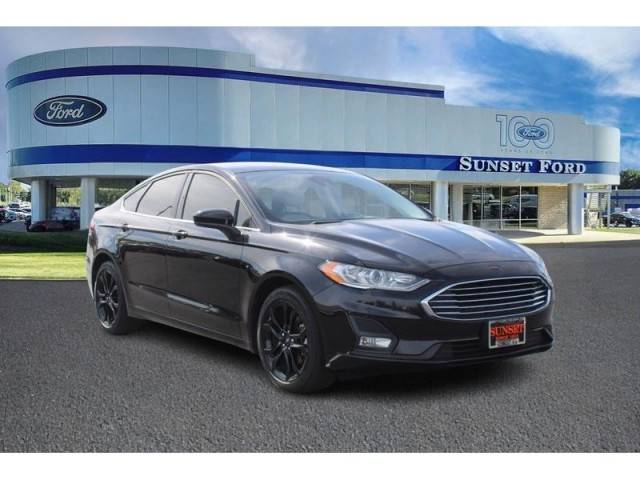 2020 Ford Fusion SE FWD photo