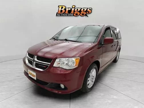 2020 Dodge Grand Caravan SE Plus FWD photo