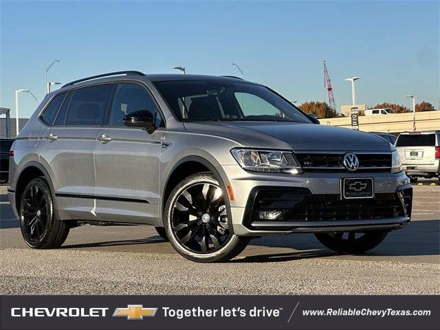 2020 Volkswagen Tiguan SE R-Line Black AWD photo