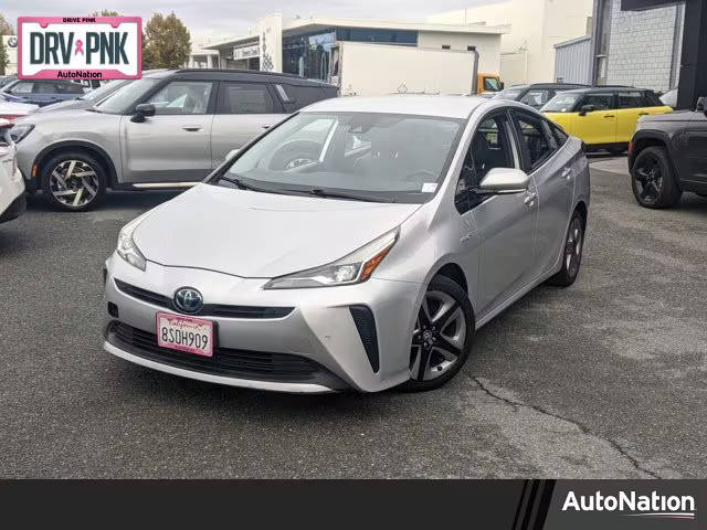 2020 Toyota Prius XLE FWD photo