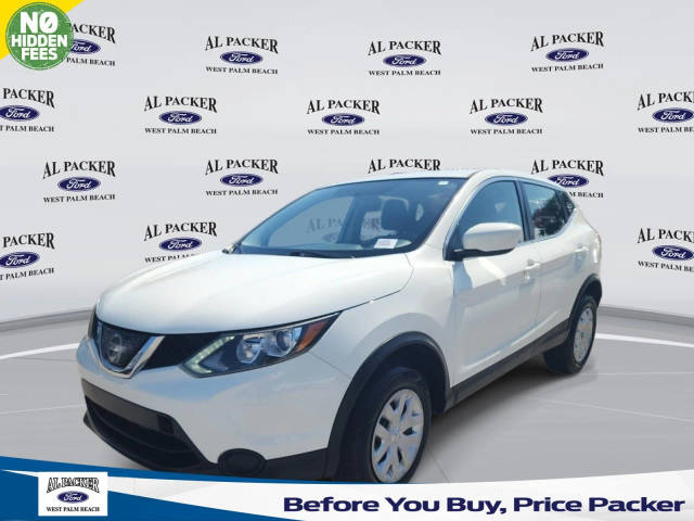 2018 Nissan Rogue Sport S FWD photo