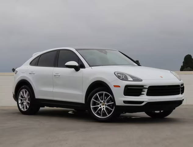 2020 Porsche Cayenne Coupe  AWD photo