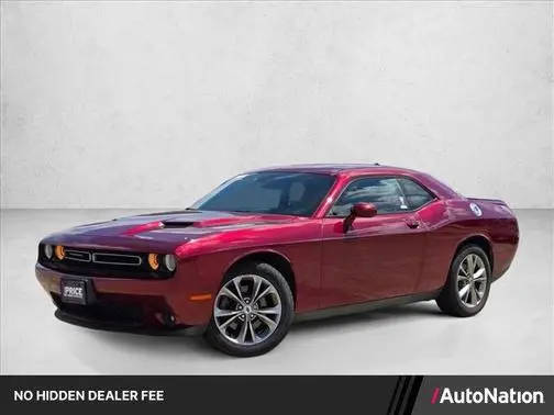 2020 Dodge Challenger SXT AWD photo