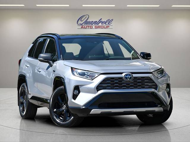 2020 Toyota RAV4 Hybrid XSE AWD photo