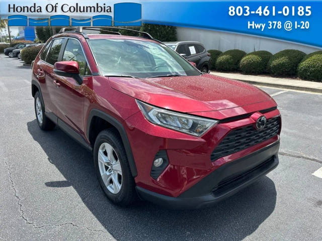 2020 Toyota RAV4 XLE AWD photo