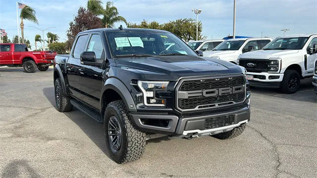 2020 Ford F-150 Raptor 4WD photo