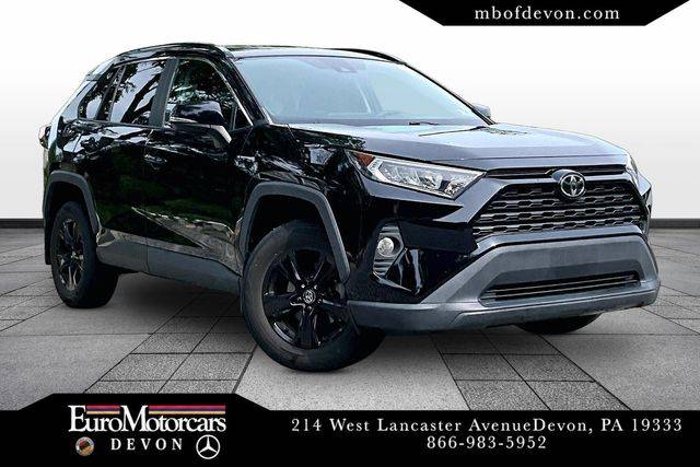 2020 Toyota RAV4 XLE AWD photo