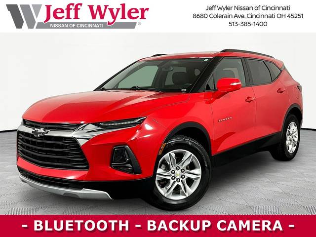 2020 Chevrolet Blazer LT FWD photo