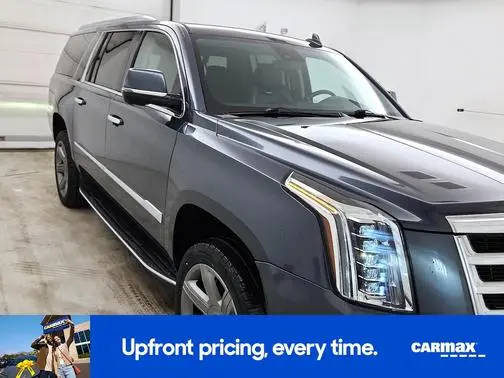 2020 Cadillac Escalade ESV Luxury 4WD photo