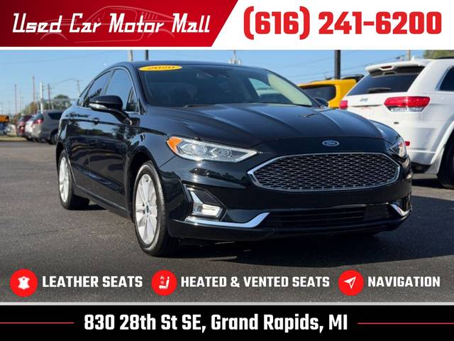 2020 Ford Fusion Energi Titanium FWD photo