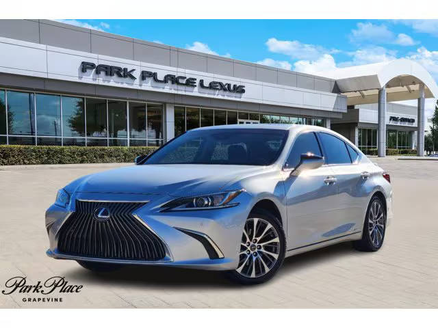 2020 Lexus ES ES 300h FWD photo