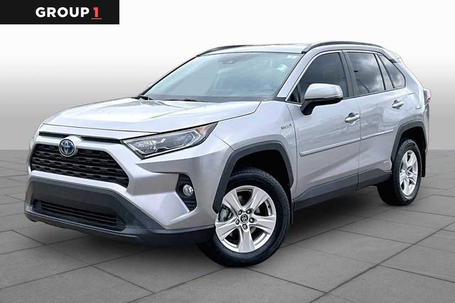 2020 Toyota RAV4 Hybrid XLE AWD photo