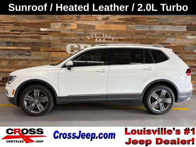 2020 Volkswagen Tiguan SEL FWD photo