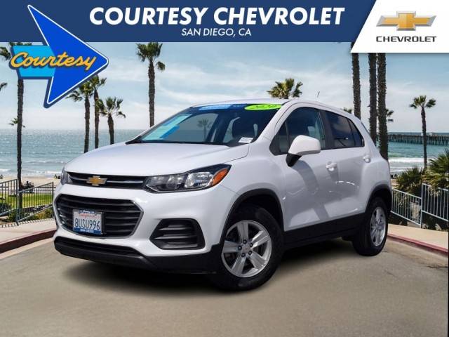 2020 Chevrolet Trax LS FWD photo