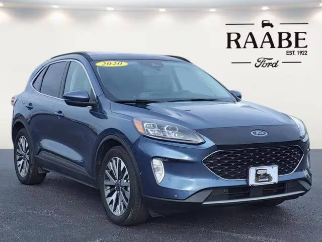 2020 Ford Escape Titanium Hybrid FWD photo