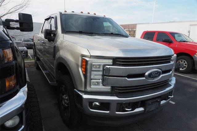 2017 Ford F-350 Super Duty King Ranch 4WD photo