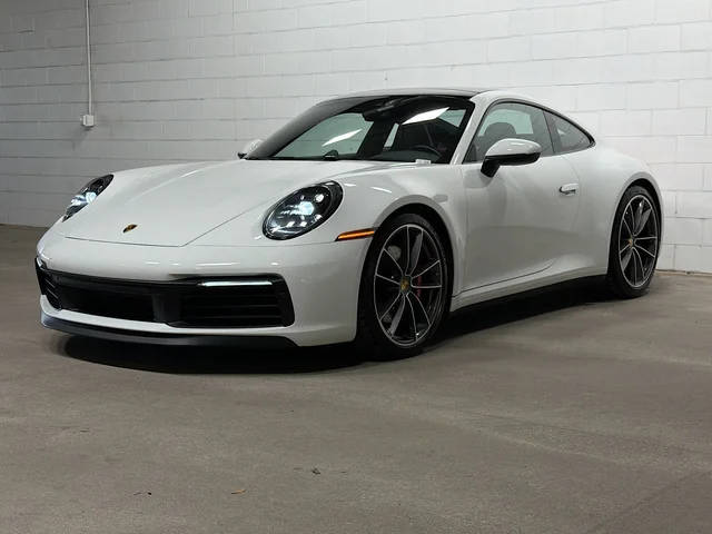2020 Porsche 911 Carrera 4S AWD photo