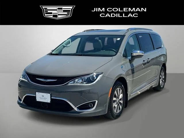2020 Chrysler Pacifica Minivan Hybrid Limited FWD photo