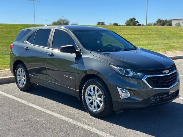 2020 Chevrolet Equinox LS FWD photo