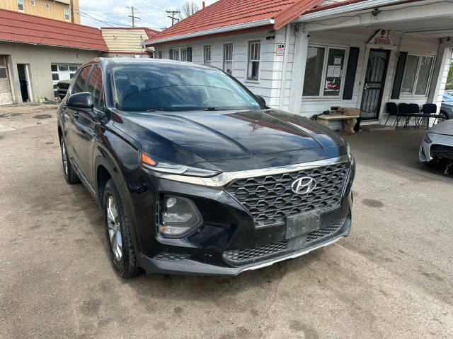 2019 Hyundai Santa Fe SE AWD photo