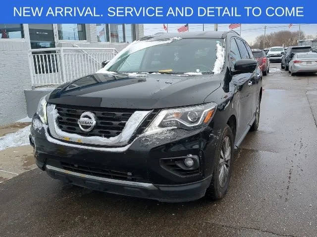 2019 Nissan Pathfinder SL 4WD photo