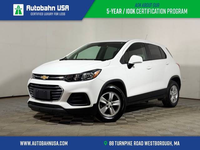2020 Chevrolet Trax LS FWD photo