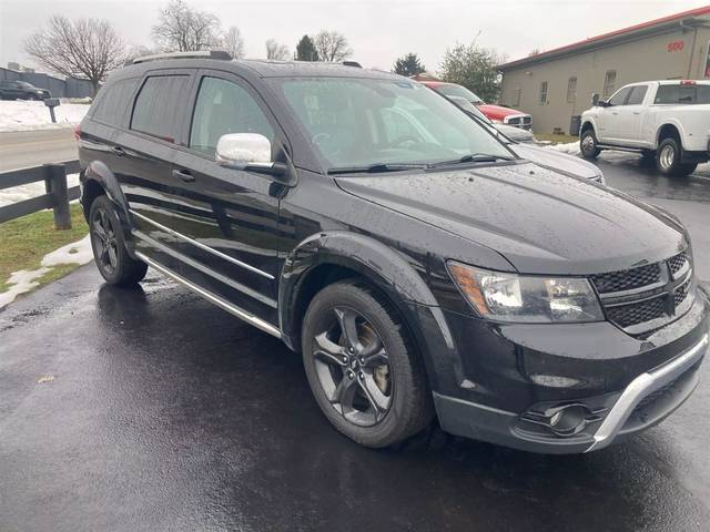 2020 Dodge Journey Crossroad FWD photo