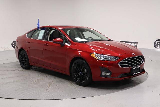 2020 Ford Fusion SE FWD photo