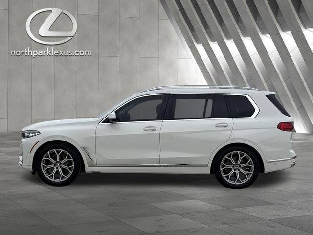 2020 BMW X7 xDrive40i AWD photo