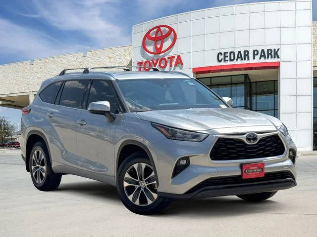 2020 Toyota Highlander XLE AWD photo