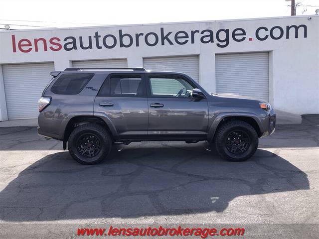 2019 Toyota 4Runner TRD Off Road Premium 4WD photo