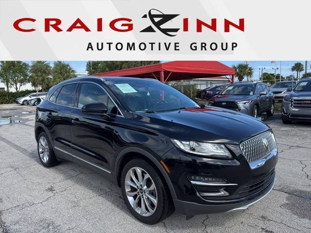 2019 Lincoln MKC Select FWD photo