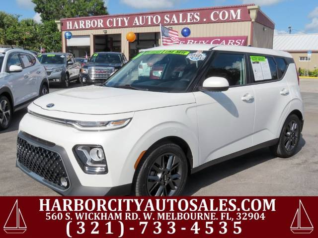 2020 Kia Soul EX FWD photo