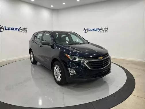 2020 Chevrolet Equinox LS AWD photo